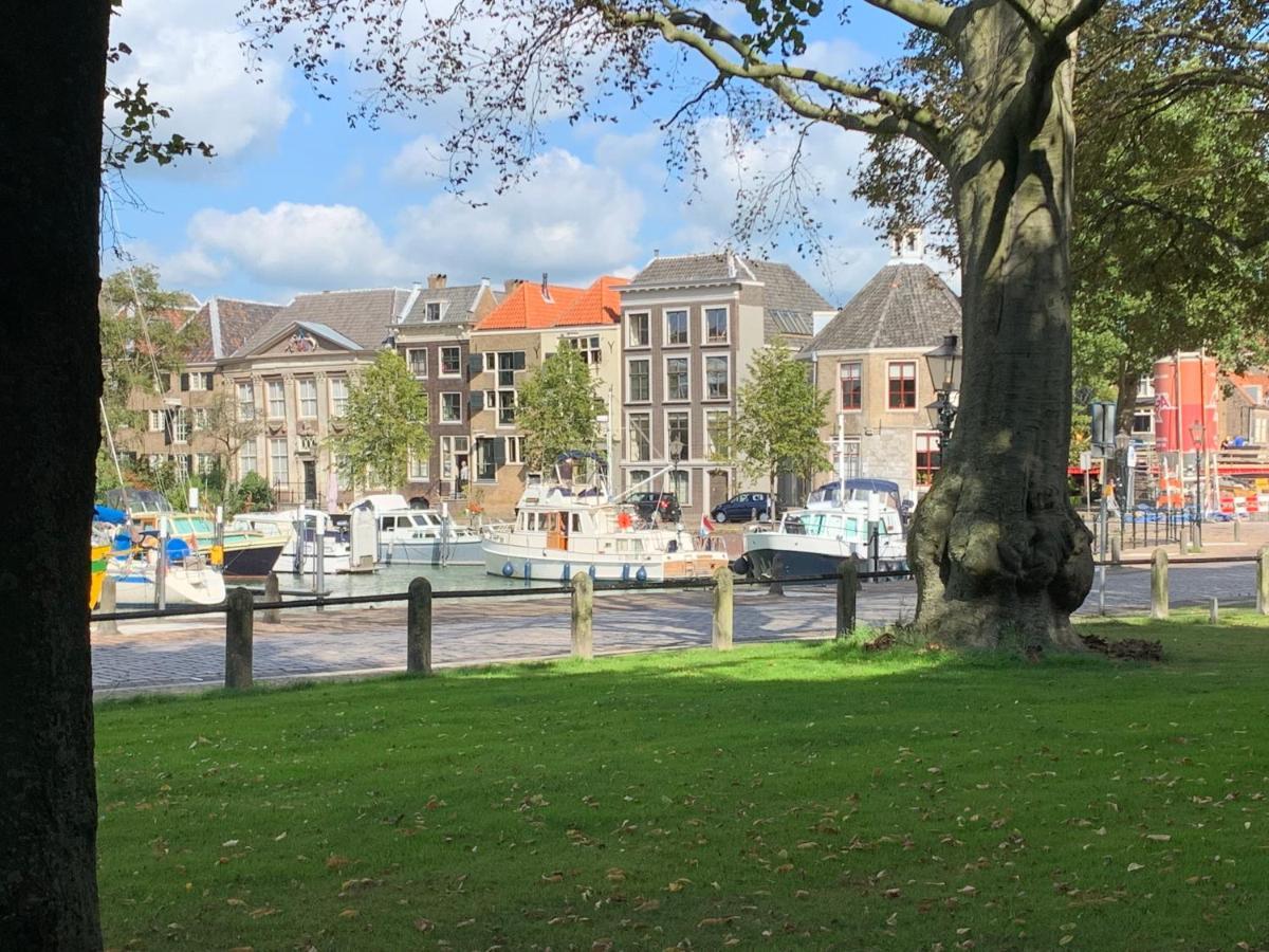 B&B De Warmoes Dordrecht Esterno foto